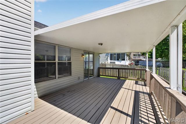5260 Edgemere Drive, Black Jack, MO 63033