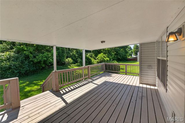 5260 Edgemere Drive, Black Jack, MO 63033