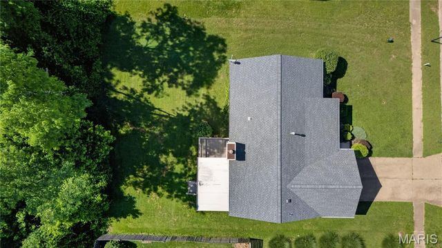 5260 Edgemere Drive, Black Jack, MO 63033