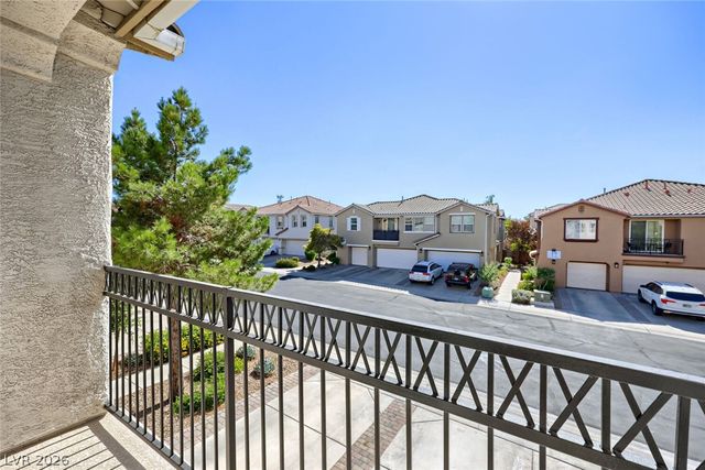 20 Hudson Canyon Street 3, Henderson, NV 89012