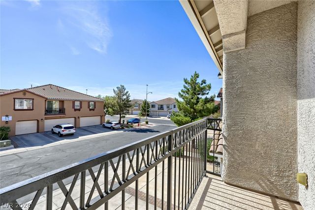 20 Hudson Canyon Street 3, Henderson, NV 89012