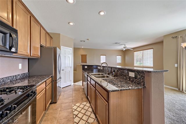 20 Hudson Canyon Street 3, Henderson, NV 89012