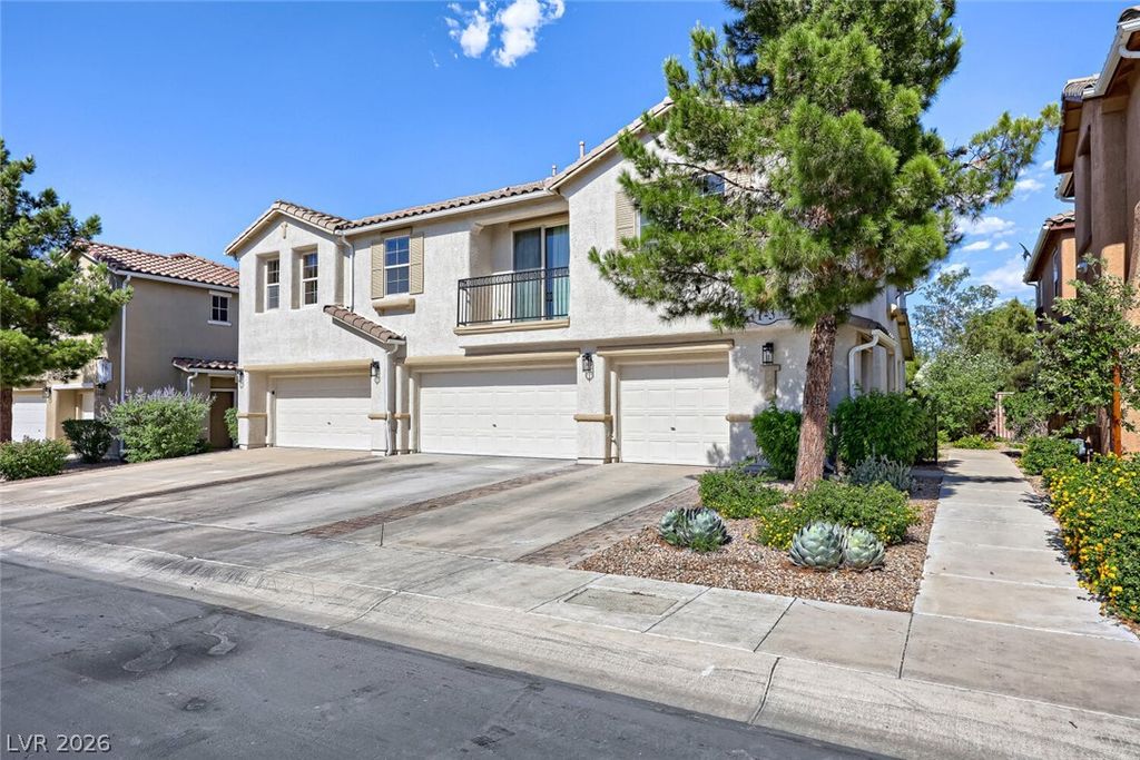 20 Hudson Canyon Street 3, Henderson, NV 89012