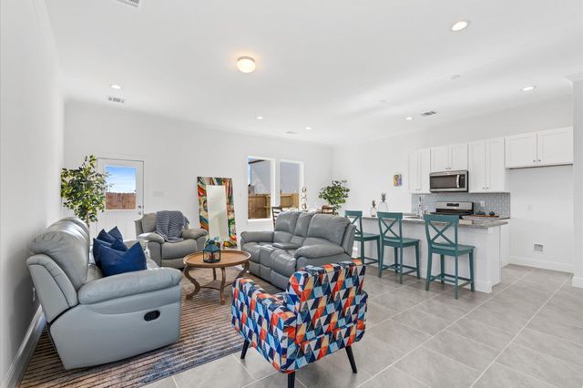 6404 Pregonero Lane, Houston, TX 77048