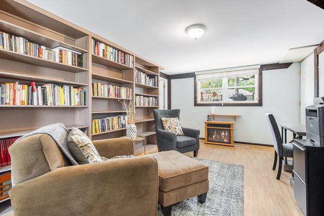 14858 Parkside Avenue, Oak Forest, IL 60452
