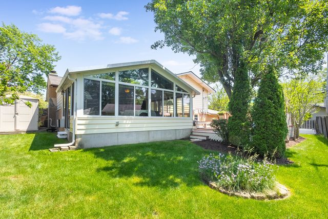 14858 Parkside Avenue, Oak Forest, IL 60452