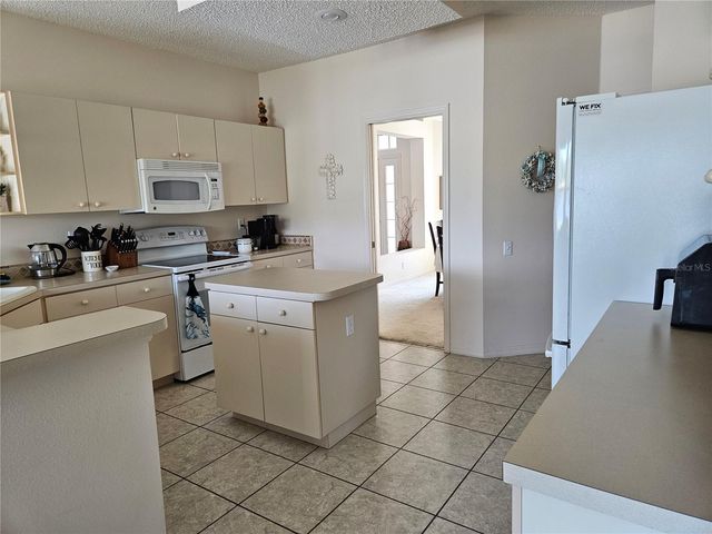 2439 E DEL WEBB BOULEVARD, Sun City Center, FL 33573