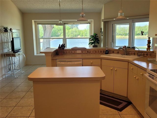 2439 E DEL WEBB BOULEVARD, Sun City Center, FL 33573