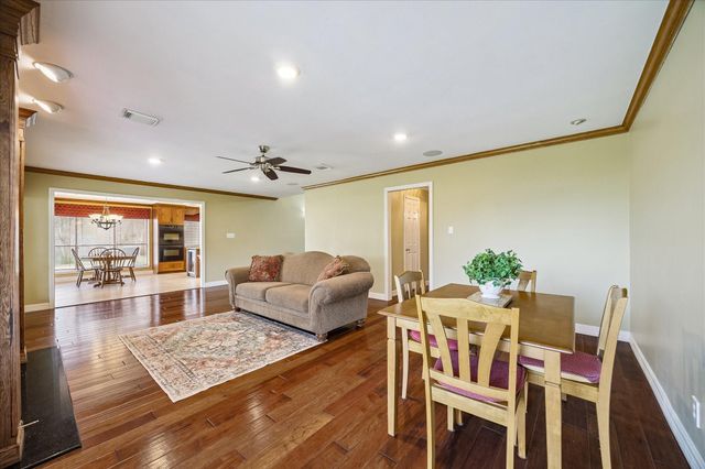 1306 Forest Hollow Drive, Missouri City, TX 77459