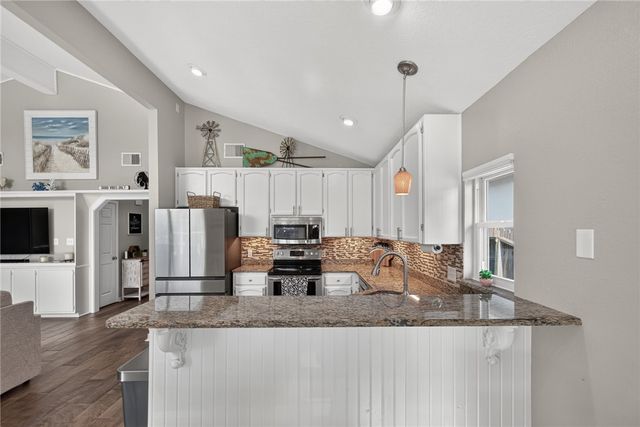 15246 CARTAGENA Ct, Corpus Christi, TX 78418