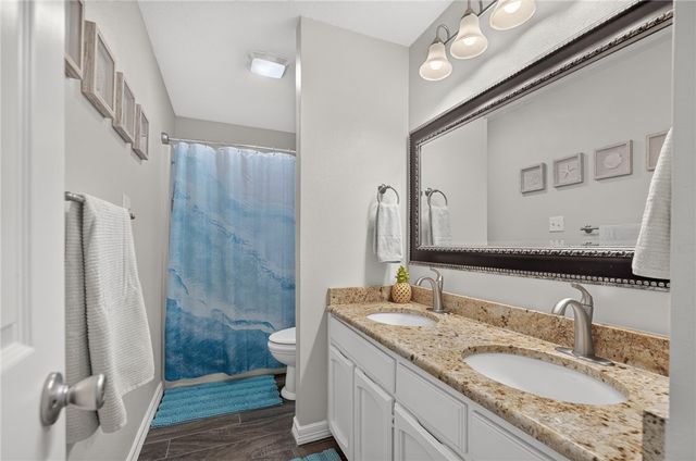 15246 CARTAGENA Ct, Corpus Christi, TX 78418