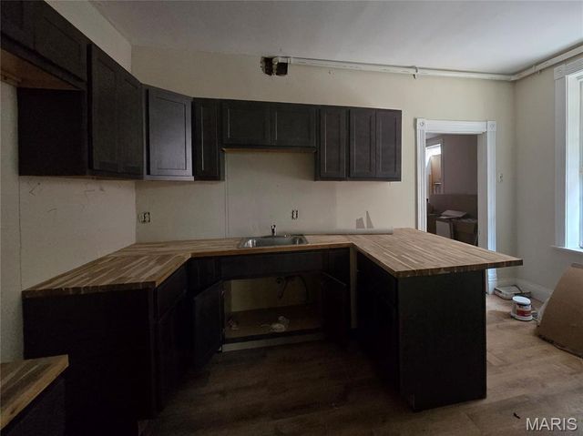 3451 Itaska Street, St Louis, MO 63111