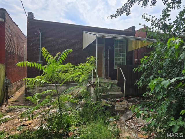 3451 Itaska Street, St Louis, MO 63111