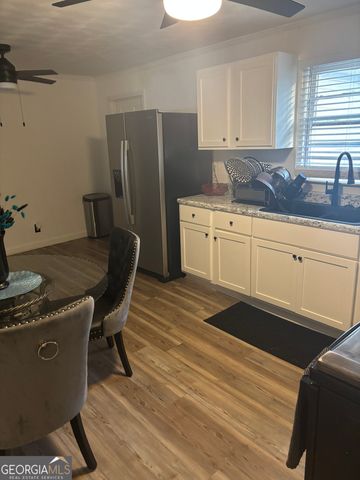 614 Alfred C Carson, Sandersville, GA 31082