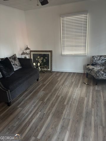 614 Alfred C Carson, Sandersville, GA 31082