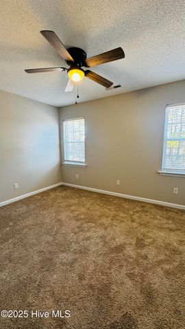 2002 Grandeur Avenue, Jacksonville, NC 28546