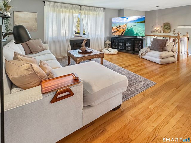 65 Nida Drive, North Branford, CT 06472