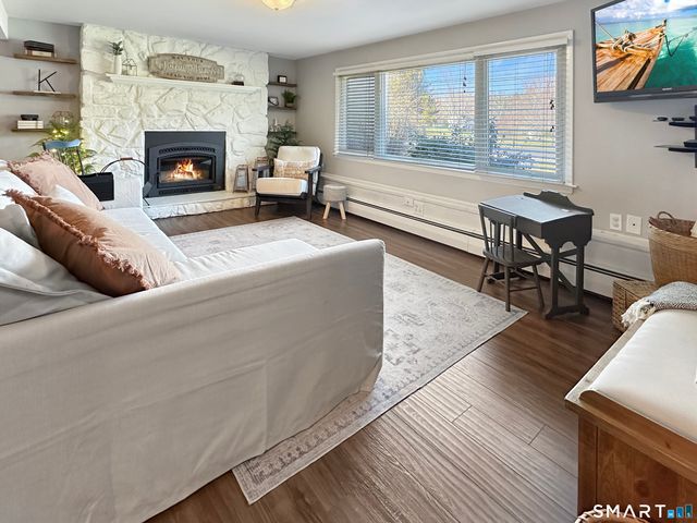 65 Nida Drive, North Branford, CT 06472