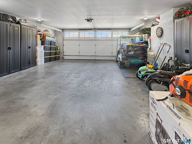 65 Nida Drive, North Branford, CT 06472