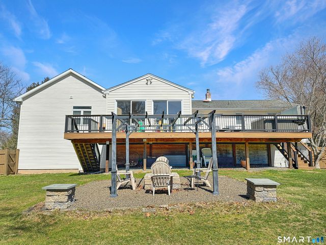 65 Nida Drive, North Branford, CT 06472