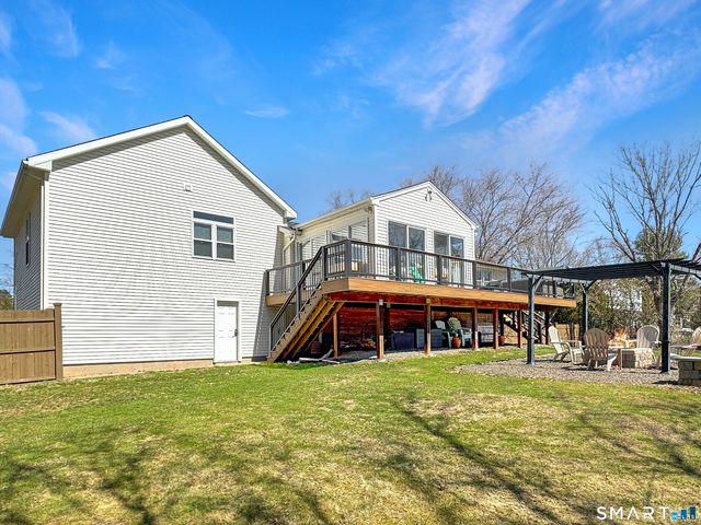 65 Nida Drive, North Branford, CT 06472