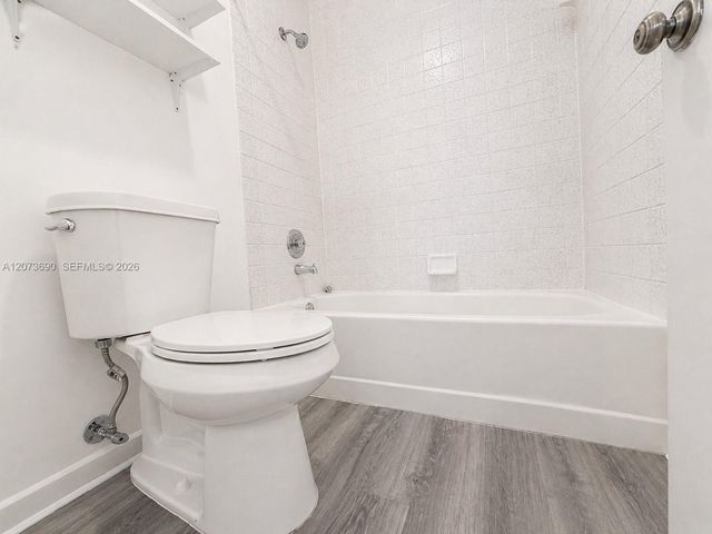9730 Hammocks Boulevard 201-28, Miami, FL 33196