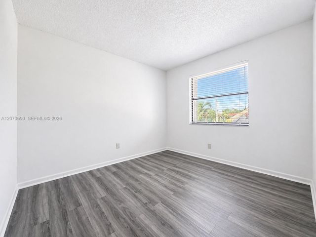 9730 Hammocks Boulevard 201-28, Miami, FL 33196