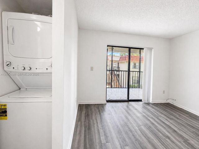 9730 Hammocks Boulevard 201-28, Miami, FL 33196