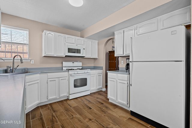 12126 BLUE QUAIL Avenue, El Paso, TX 79936