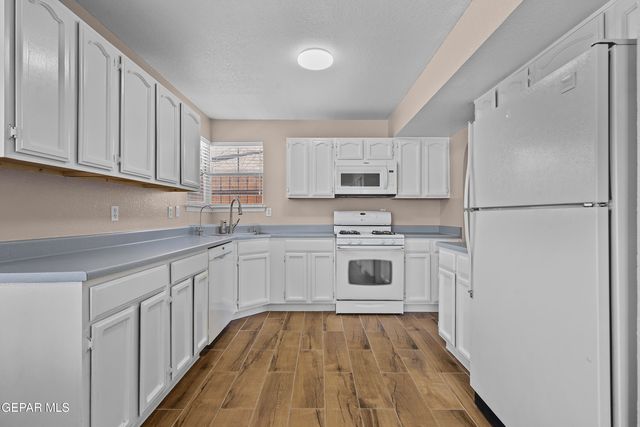 12126 BLUE QUAIL Avenue, El Paso, TX 79936