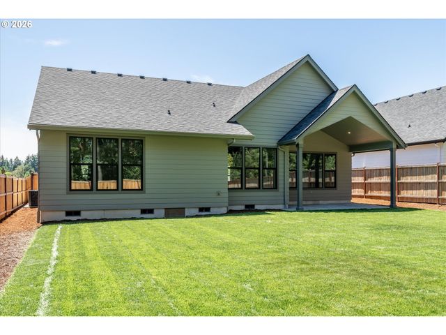 25331 E BROADWAY Ave, Veneta, OR 97487