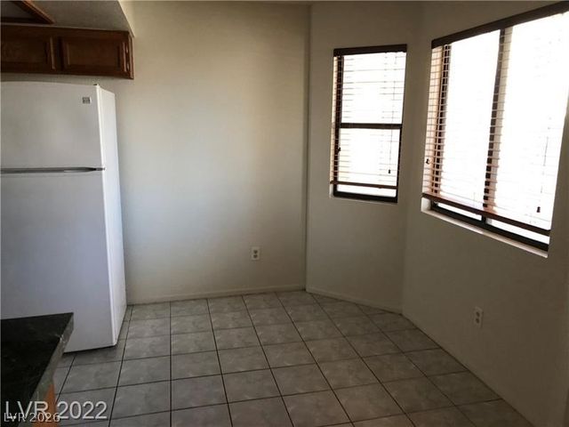 1105 SULPHUR SPRINGS Lane 102, Las Vegas, NV 89128
