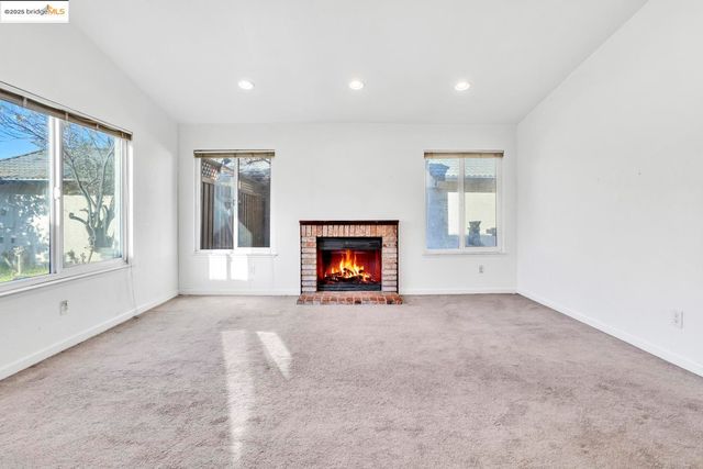 2031 Biscay DR, Pittsburg, CA 94565