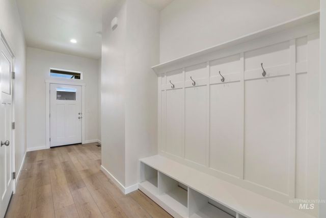 902 23rd Ave E, Jerome, ID 83338