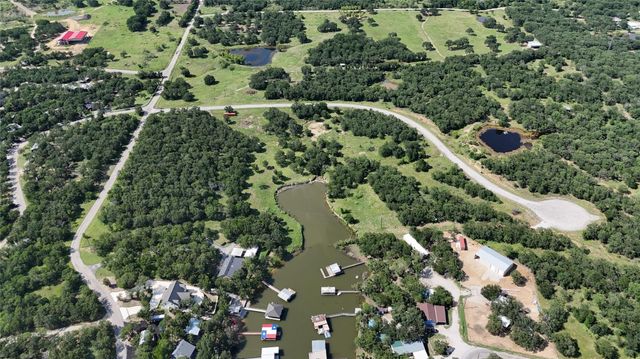 155 County Road 1742, Chico, TX 76431