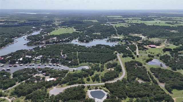 155 County Road 1742, Chico, TX 76431