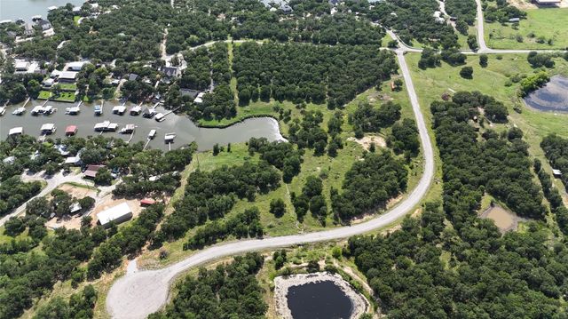 155 County Road 1742, Chico, TX 76431