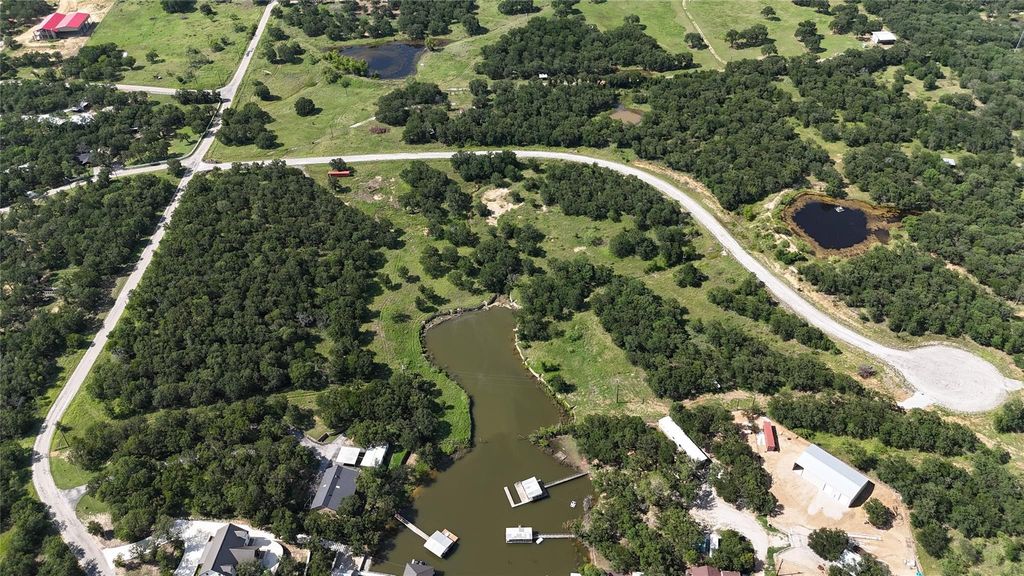 155 County Road 1742, Chico, TX 76431