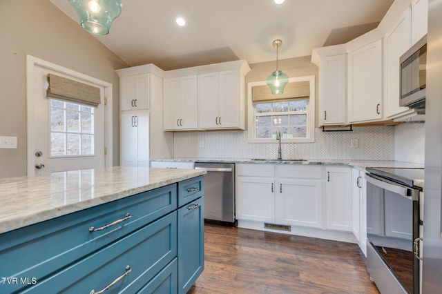 2013 Katelyn Drive, Elizabethton, TN 37643