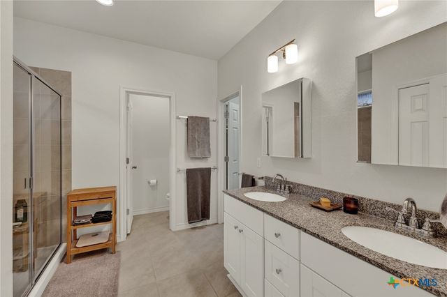 236 Mary Max Circle, San Marcos, TX 78666