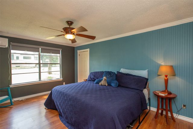 1217 Aloha Road, Tool, TX 75143
