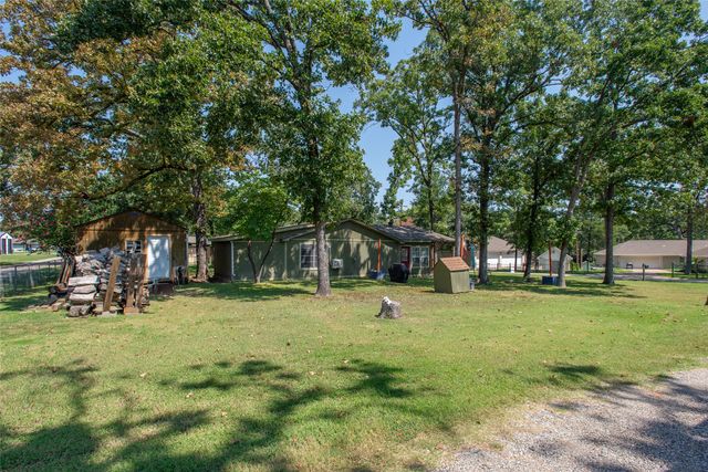 1217 Aloha Road, Tool, TX 75143