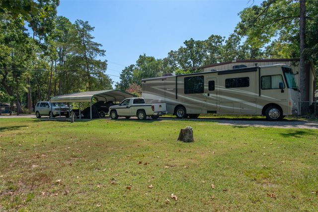 1217 Aloha Road, Tool, TX 75143