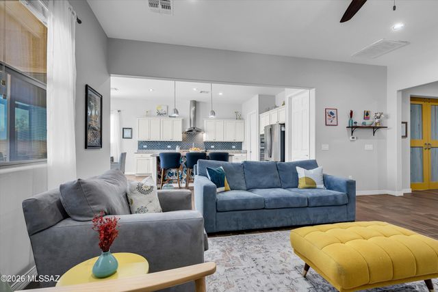 16781 S Eva Avenue, Vail, AZ 85641