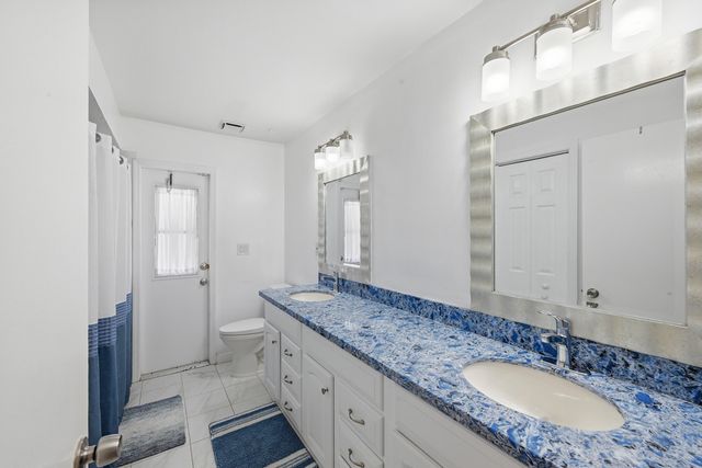 8644 NW 47th Drive, Coral Springs, FL 33067