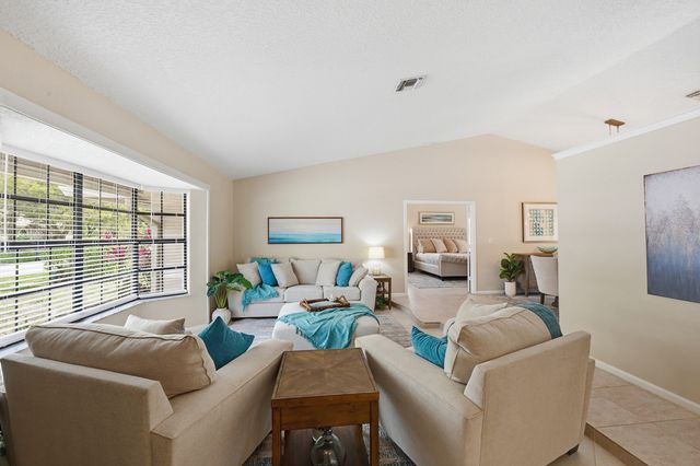 8644 NW 47th Drive, Coral Springs, FL 33067