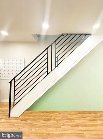 2552 S BEULAH ST, Philadelphia, PA 19148