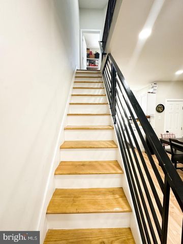 2552 S BEULAH ST, Philadelphia, PA 19148