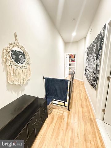 2552 S BEULAH ST, Philadelphia, PA 19148