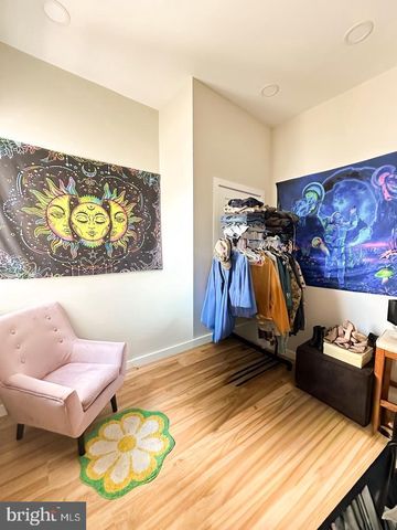 2552 S BEULAH ST, Philadelphia, PA 19148